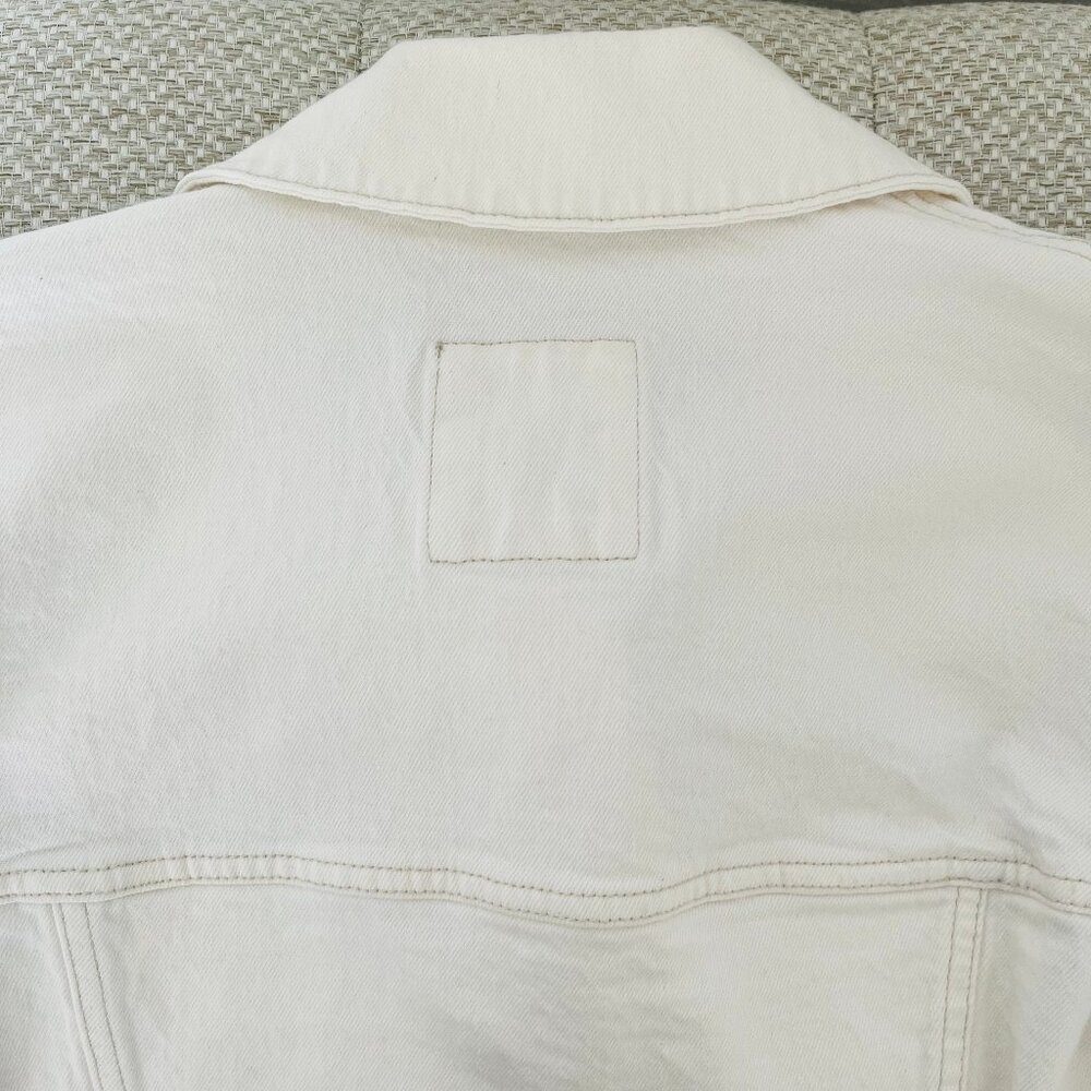 Abercrombie & Fitch NEW! Cropped Denim Jean Jacket In Cream/Bleached Wash XS - Picture 14 of 15